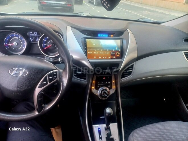 Hyundai Elantra 2013, 266,000 km - 1.8 л - Bakı