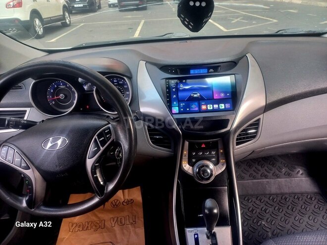 Hyundai Elantra 2013, 266,000 km - 1.8 л - Bakı