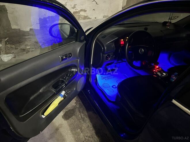 Volkswagen Passat 2004, 344,000 km - 1.8 l - Bakı