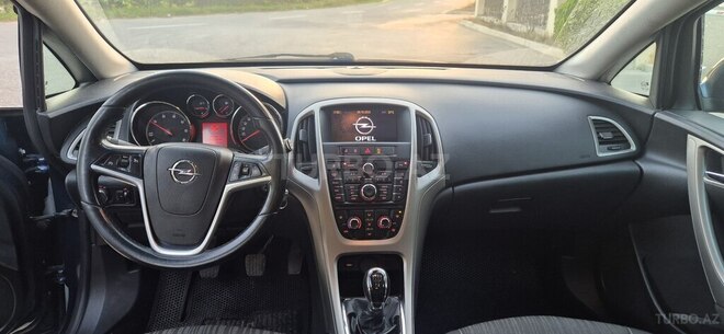 Opel Astra-6