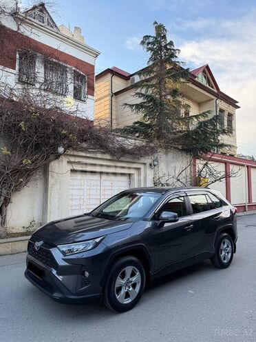 Toyota RAV4 2019, 124,000 km - 2.0 l - Bakı