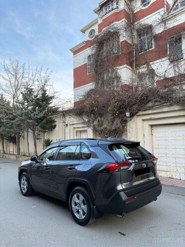 Toyota RAV4 2019, 124,000 km - 2.0 l - Bakı