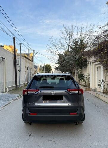 Toyota RAV4 2019, 124,000 km - 2.0 l - Bakı