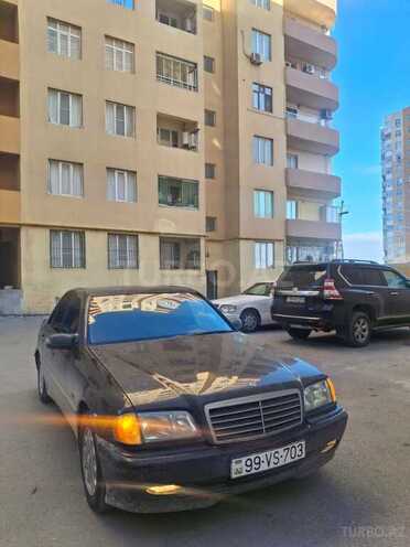 Mercedes C 220 1998, 614,000 km - 2.2 l - Bakı