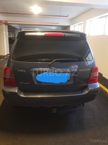 Toyota Highlander-6