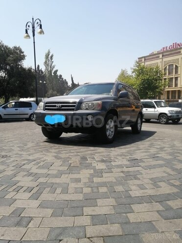 Toyota Highlander-1
