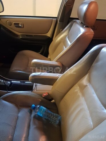 Toyota Highlander-10