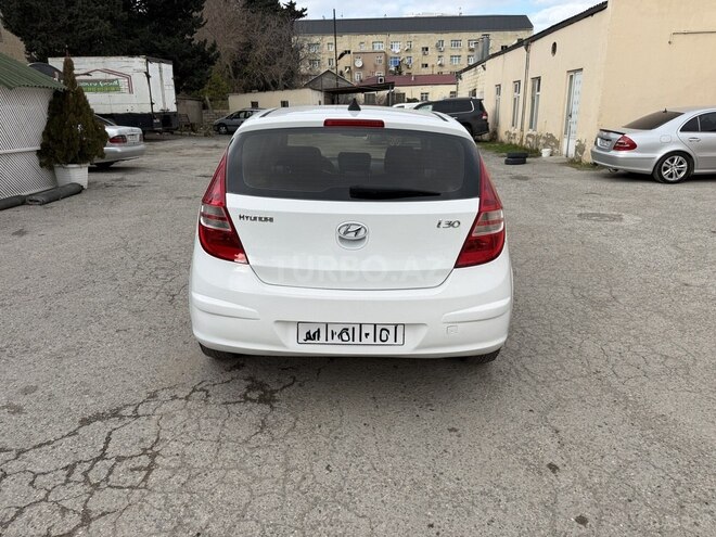 Hyundai i30 2009, 278,000 km - 1.4 l - Bakı