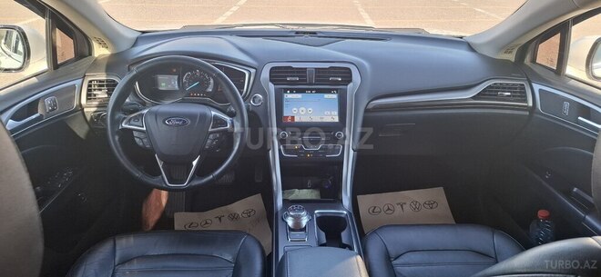 Ford Fusion (North America) 2017, 106,000 km - 2.0 л - Bakı