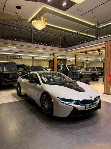 BMW i8 2019, 91,000 km - 1.5 l - Bakı