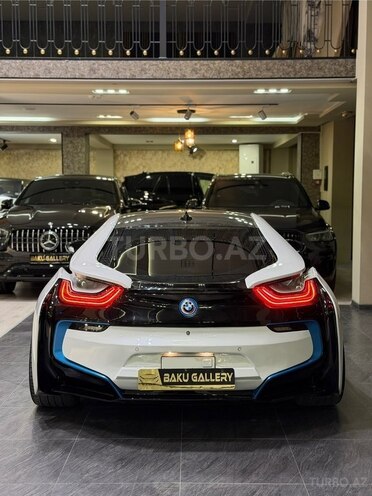 BMW i8 2019, 91,000 km - 1.5 l - Bakı