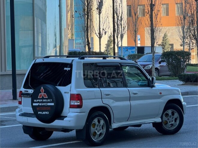 Mitsubishi Pajero io 2000, 298,500 km - 2.0 л - Bakı