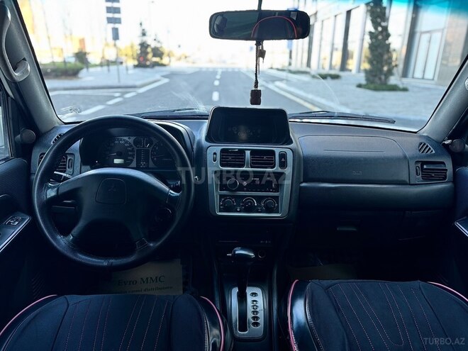 Mitsubishi Pajero io 2000, 298,500 km - 2.0 л - Bakı