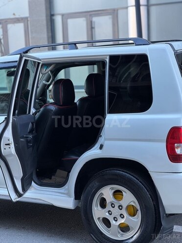Mitsubishi Pajero io 2000, 298,500 km - 2.0 л - Bakı