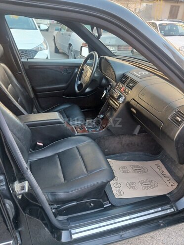 Mercedes C 230 1997, 337,000 km - 2.3 l - Bakı