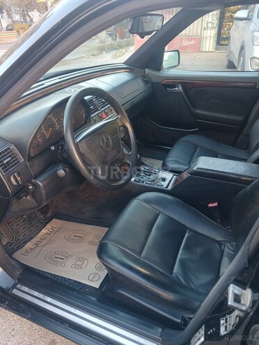 Mercedes C 230 1997, 337,000 km - 2.3 l - Bakı