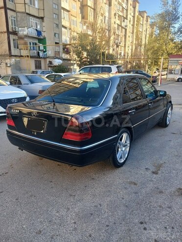 Mercedes C 230 1997, 337,000 km - 2.3 l - Bakı
