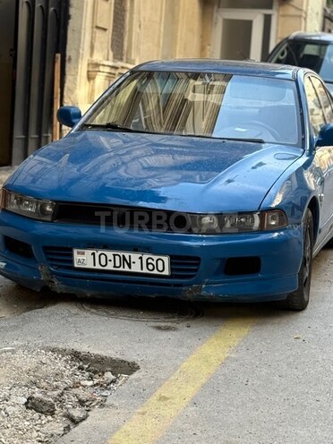 Mitsubishi Galant-1