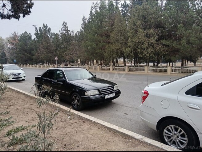Mercedes C 200 1996, 680,500 km - 2.0 л - Sabirabad