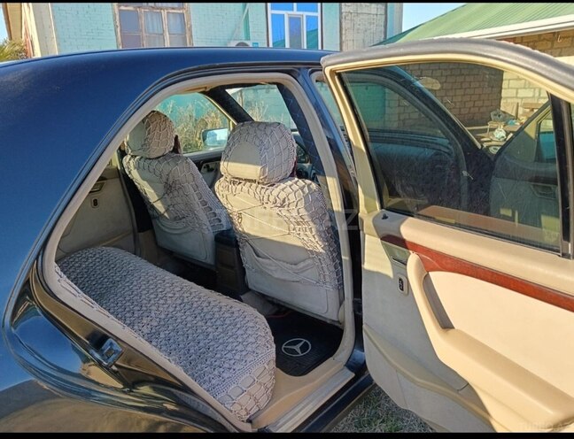 Mercedes C 200 1996, 680,500 km - 2.0 л - Sabirabad
