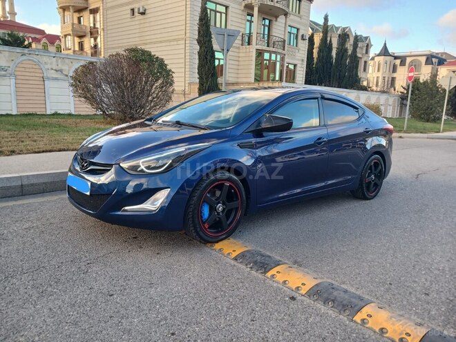 Hyundai Elantra 2015, 193,600 km - 1.8 l - Bakı