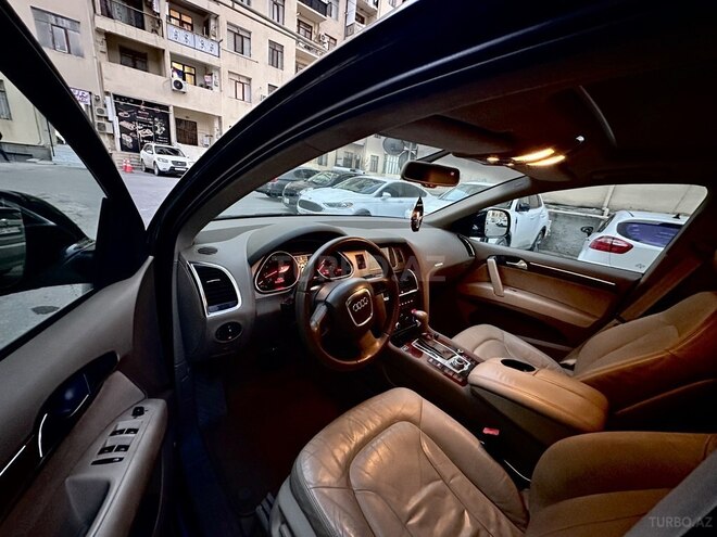Audi Q7 2008, 253,211 km - 4.2 l - Bakı