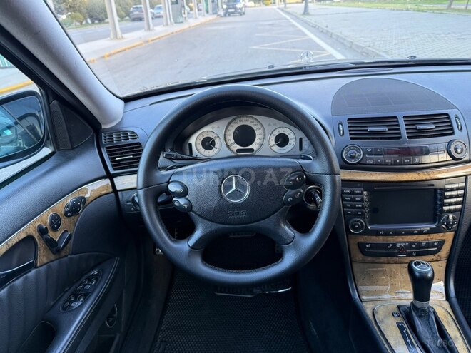 Mercedes E 350 2006, 303,000 km - 3.5 l - Bakı