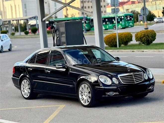 Mercedes E 350 2006, 303,000 km - 3.5 l - Bakı