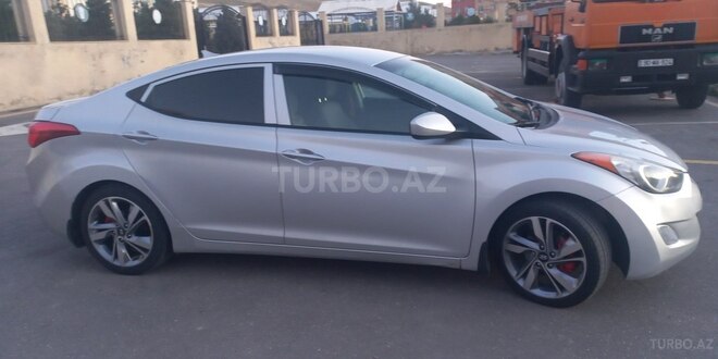 Hyundai Elantra 2013, 266,000 km - 1.8 л - Bakı