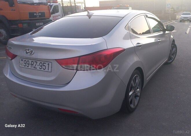 Hyundai Elantra 2013, 266,000 km - 1.8 л - Bakı