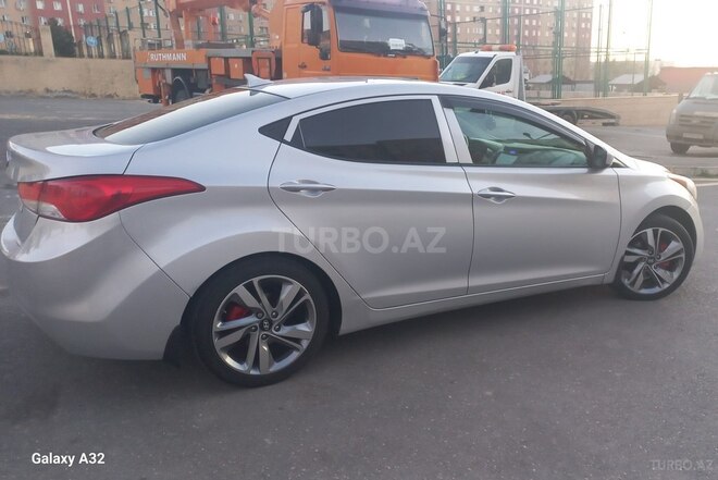 Hyundai Elantra 2013, 266,000 km - 1.8 л - Bakı