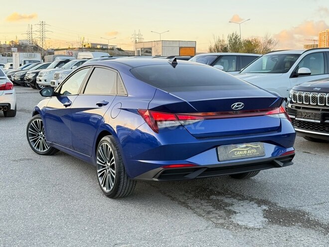 Hyundai Elantra 2021, 122,000 km - 2.0 l - Bakı