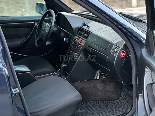 Mercedes C 240 1998, 263,945 km - 2.4 l - Sumqayıt