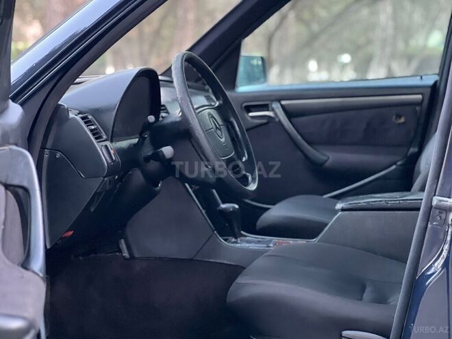Mercedes C 240 1998, 263,945 km - 2.4 l - Sumqayıt