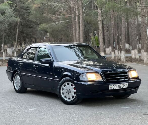 Mercedes C 240 1998, 263,945 km - 2.4 l - Sumqayıt