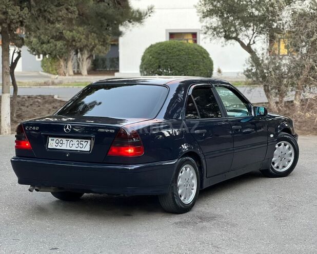 Mercedes C 240 1998, 263,945 km - 2.4 l - Sumqayıt