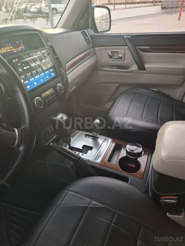 Mitsubishi Pajero 2007, 284,448 km - 3.0 l - Bakı