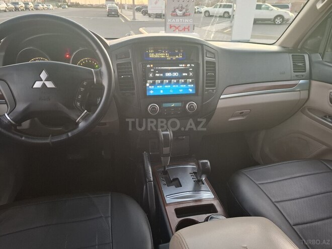 Mitsubishi Pajero 2007, 284,448 km - 3.0 l - Bakı