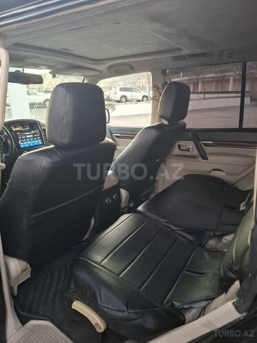 Mitsubishi Pajero 2007, 284,448 km - 3.0 l - Bakı