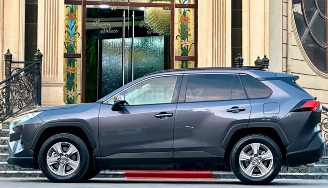 Toyota RAV4 2022, 80,000 km - 2.5 l - Bakı