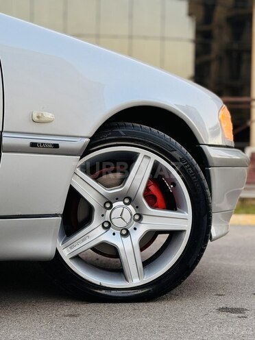 Mercedes C 240 1998, 227,592 km - 2.4 l - İmişli