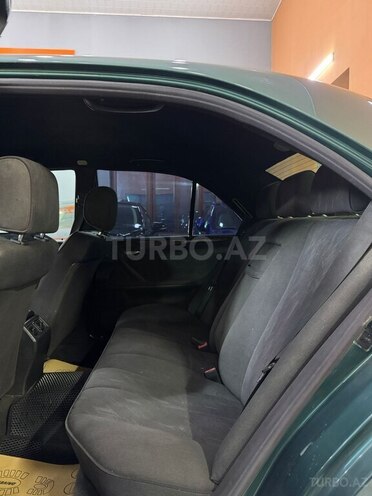 Mercedes E 240 2000, 295,036 km - 2.4 l - Xırdalan