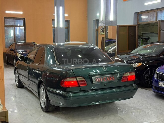 Mercedes E 240 2000, 295,036 km - 2.4 l - Xırdalan