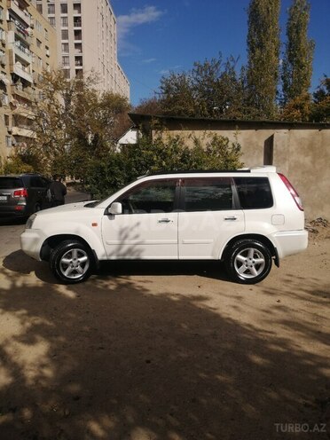 Nissan X-Trail 2003, 215,000 km - 2.0 л - Bakı