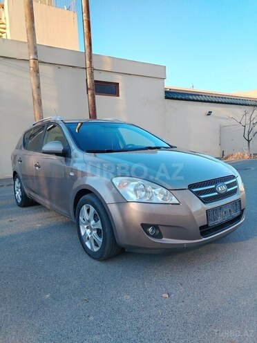 Kia  2008, 330,000 km - 1.4 l - Göyçay