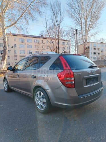 Kia  2008, 330,000 km - 1.4 l - Göyçay