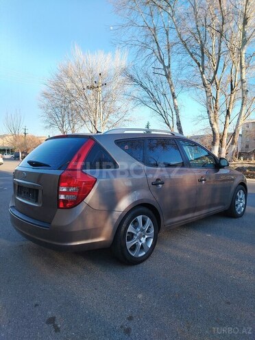 Kia  2008, 330,000 km - 1.4 l - Göyçay