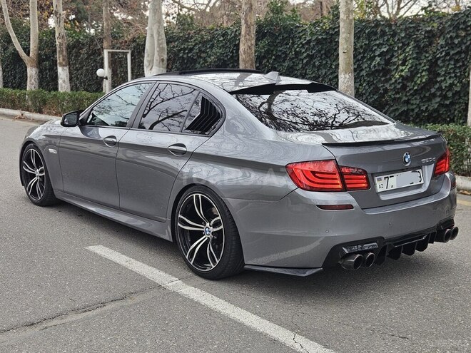 BMW 520 2011, 332,000 km - 2.0 l - Bakı