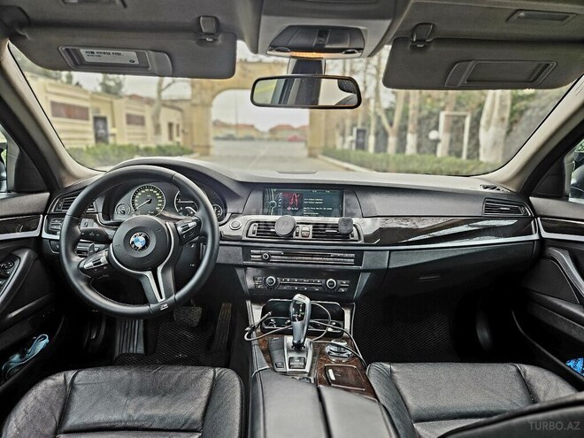 BMW 520 2011, 332,000 km - 2.0 l - Bakı
