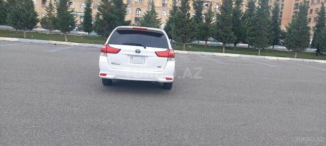 Toyota Corolla Fielder 2016, 214,000 km - 1.5 л - Sumqayıt